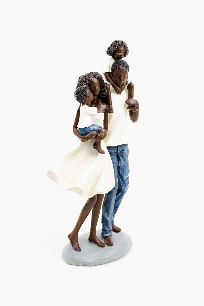 escultura-familia-7908236050017