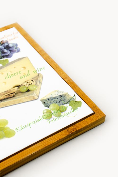 Tábua para Queijo em Madeira Quadrada com Azulejo