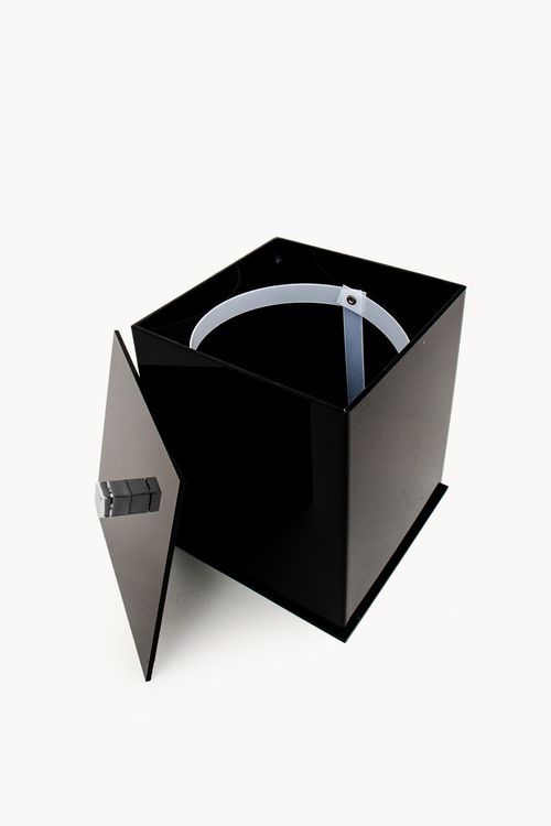 Lixeira para Banheiro em Acrílico Preto