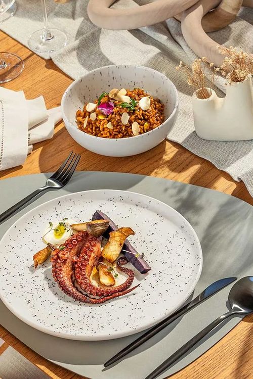 Prato Sobremesa Chuvisco em Porcelana