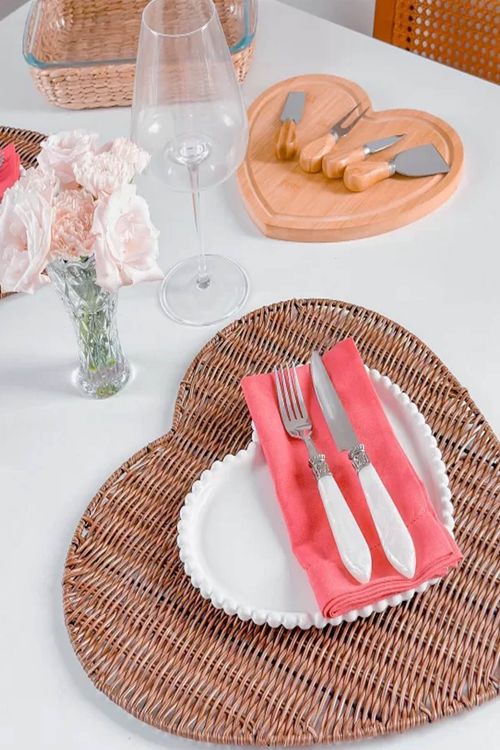 Conjunto para Queijo em Bambu  5 Peças