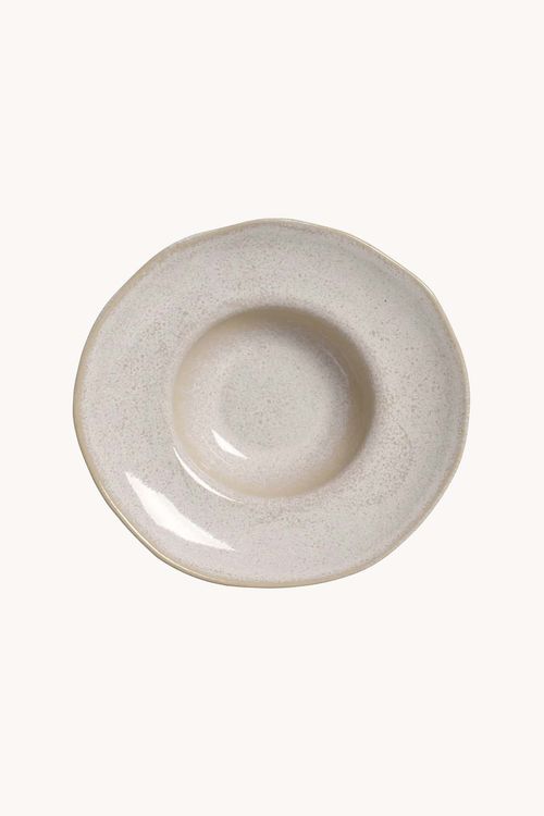 Prato de Massa Orgânico Latte  em Stoneware