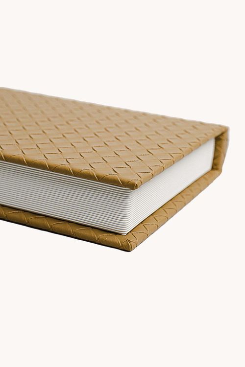 Livro Caixa Decorativo com Revestimento em Pu
