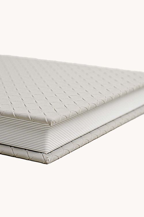Livro Caixa Decorativo com Revestimento em Pu