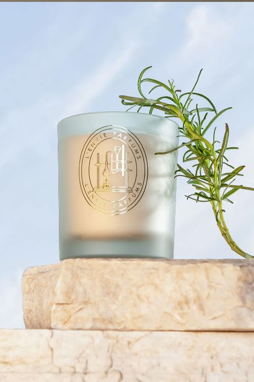 Vela Alecrim Medite  Decorativa em Parafina