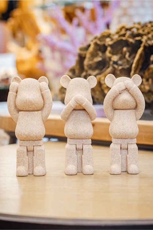 Urso Cego Decorativo em Resina