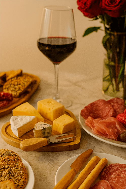 Conjunto para Queijo em Bambu  5 Peças
