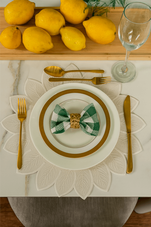 Jogo Americano Folha Off White de Nylon com Bordado