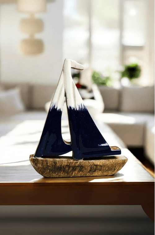 Barco Decorativo em Madeira