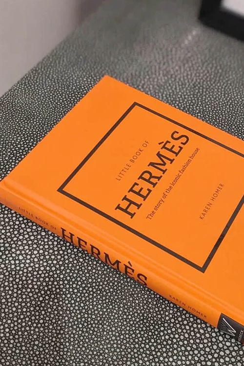 Livro Decorativo Hermès em Capa Dura