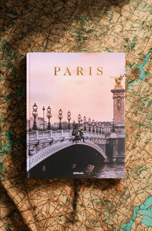 Livro Paris Colour -1-