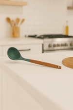 Colher Pratic Chef em Silicone com Cabo em Madeira