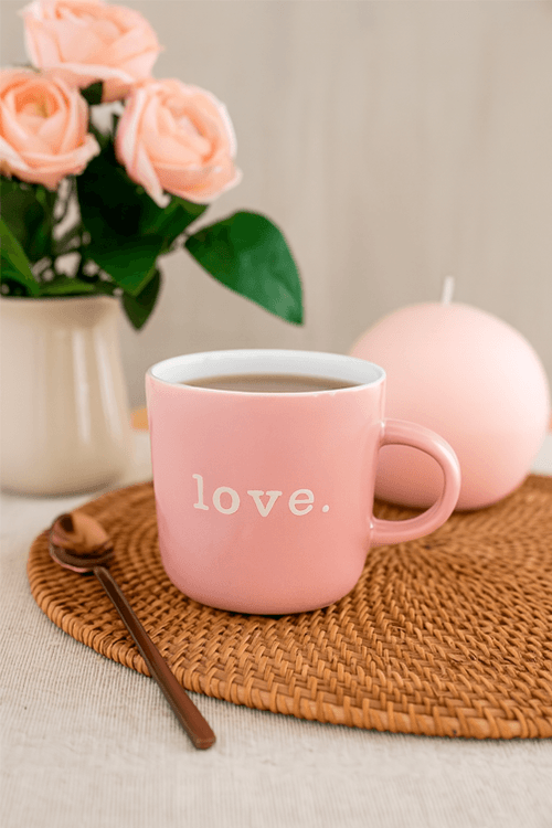Caneca Love em Porcelana 170ml