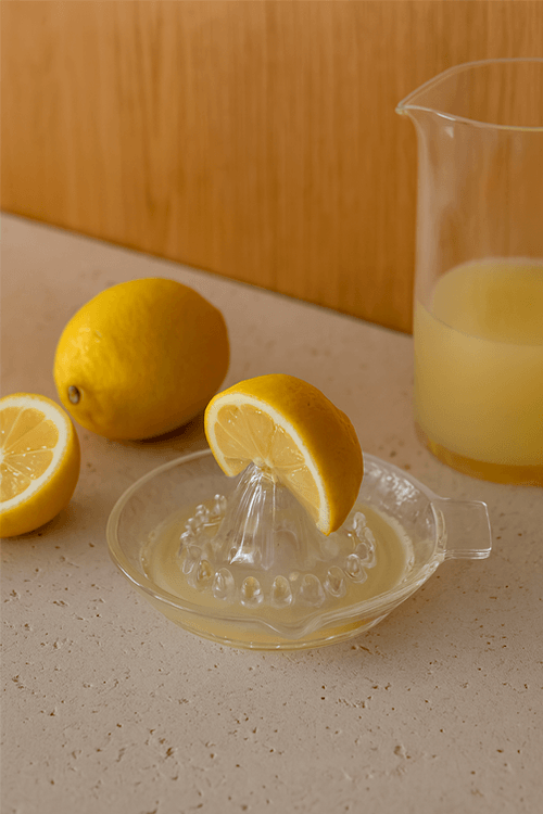Espremedor de Frutas em Cristal