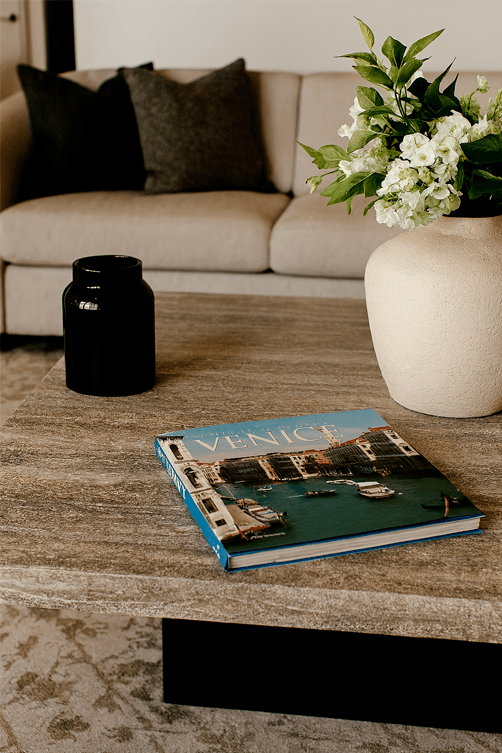 livro secret venice1
