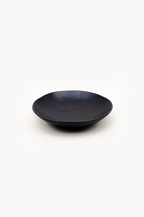 Prato Fundo Orgânico Preto Matte em Stoneware