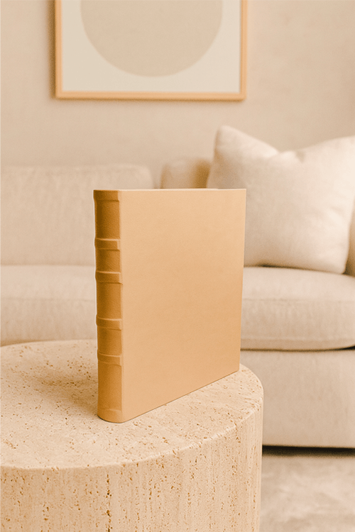 Livro Caixa Decorativo com Revestimento em Pu Creme