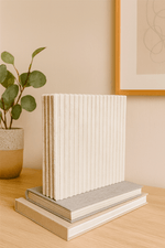 Livro-Caixa-Decorativo-em-Mdf-com-Capa-em-Veludo