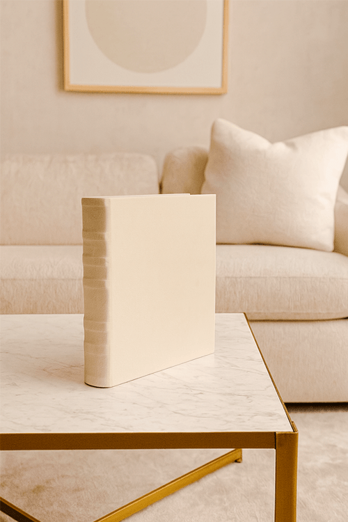 Livro Decorativo com Revestimento em Pu Off White