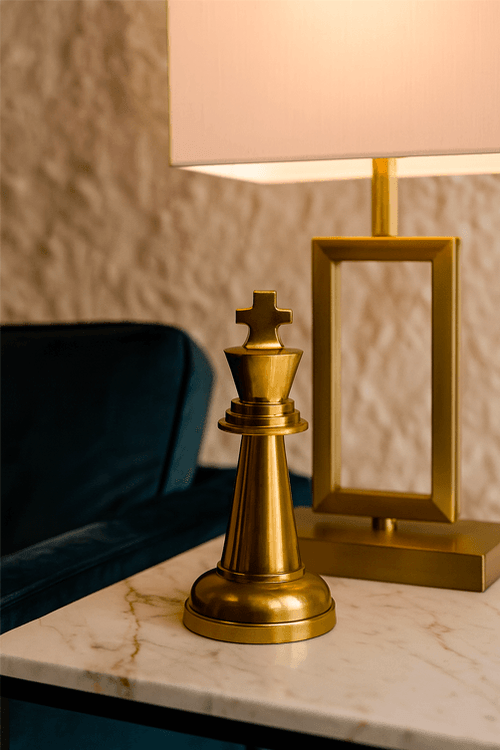 Escultura Xadrez Rei Gold em Alumínio