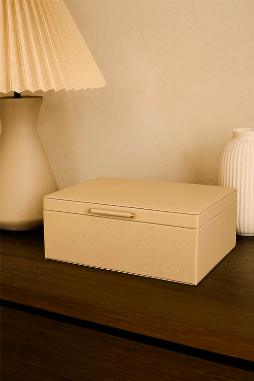 Caixa Decorativo com Revistimento em Pu