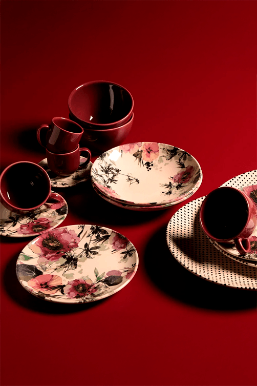 Xicara de Cafe Coup Angie com Pires em Ceramica1