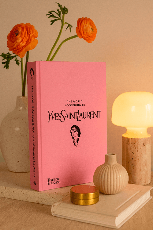Livro The World According To Yves Saint Laurent