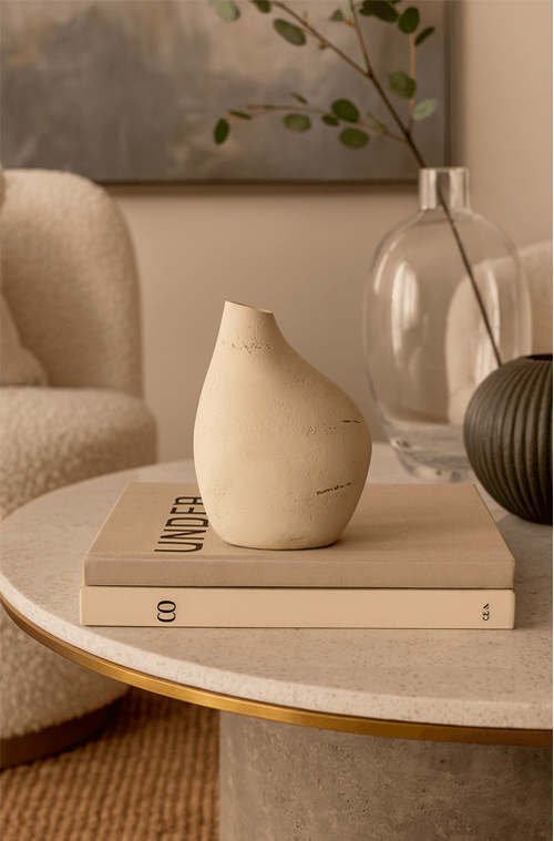 Mini Vaso em Poliresina Bege Médio